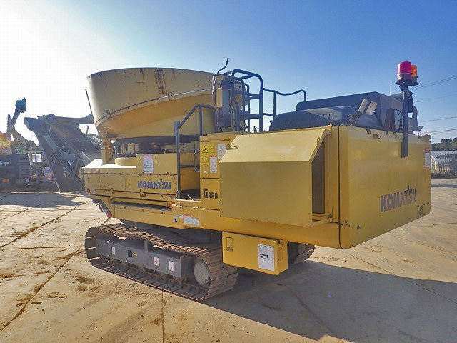 used MOBILE WOOD CRUSHER